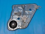 834711H010 Cтеклоподъемник задний левый KIA Ceed (ED) 2007-2012