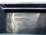 1Z5807864 Кронштейн заднего бампера правый SKODA Octavia A5 (1Z) 2004-2013