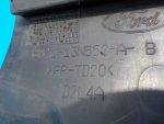 8V4113N552AB Накладка под фонарь задняя правая Ford Kuga 1 2008-2012