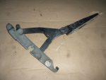 4B5827302F Петля крышки багажника правая Audi A6 (C6, 4F) 2005-2011
