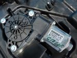82471A2000 Cтеклоподъемник передний левый KIA Ceed (JD) 2012-2018