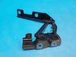 13270788 Петля капота правая OPEL Astra J 2010-2017
