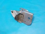 7L6805888A Кронштейн амортизатора капота правый VOLKSWAGEN Touareg 1 (7L) 2002-2010