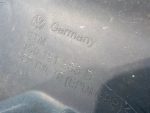3C0121283B Дефлектор радиатора левый VOLKSWAGEN Passat B6 2005-2009