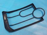 VUB503070 Рамка фары левой LAND ROVER Discovery 3 2004-2009