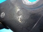 7L6823301B Петля капота левая VOLKSWAGEN Touareg 1 (7L) 2002-2010