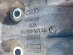 06J903143AH Кронштейн генератора VOLKSWAGEN Passat B7 2011-2015