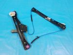 51337281886 Стеклоподъемник передний правый BMW 3 серия F30/F31 2011-2020