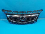 13300946 Решетка радиатора OPEL Astra J 2010-2017