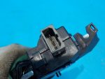 4F5827505D Замок багажника VOLKSWAGEN Passat B7 2011-2015