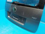 5L6827025B Дверь - крышка багажника SKODA Yeti 2009-2018