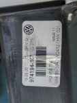 1K0959704D Моторчик стеклоподъемника задний правый VOLKSWAGEN Passat B6 2005-2009