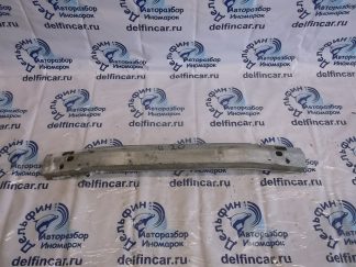 Усилитель переднего бампера
