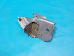 7L6805888A Кронштейн амортизатора капота правый VOLKSWAGEN Touareg 1 (7L) 2002-2010