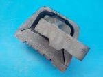 1K0199262M Опора двигателя (подушка) правая VOLKSWAGEN Passat B6 2005-2009