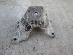 4F0199307M Кронштейн опоры двигателя левый Audi A6 (C6, 4F) 2005-2011