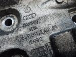 06J903143AH Кронштейн генератора VOLKSWAGEN Passat B6 2005-2009