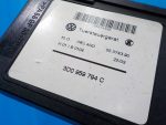 7L0959704D Моторчик стеклоподъемника задний правый VOLKSWAGEN Touareg 1 (7L) 2002-2010
