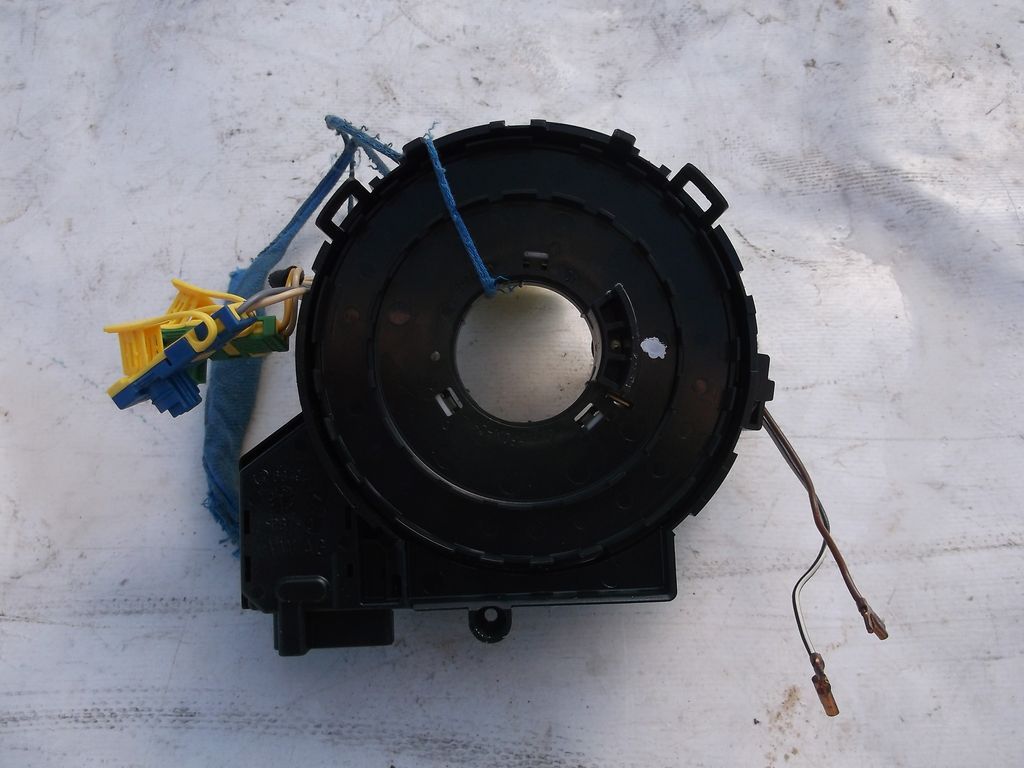 3C0959653 Подрулевой шлейф VOLKSWAGEN Passat B6 2005-2009 3C0959653 Подрулевой шлейф VOLKSWAGEN Passat B6 2005-2009