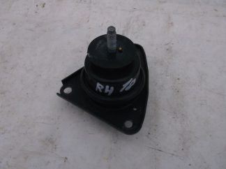 Опора двигателя (подушка) правая