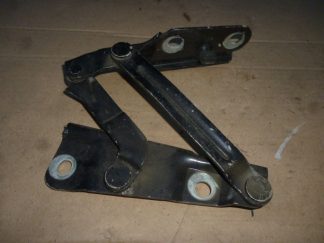 Петля капота левая Fabia 1999-2006