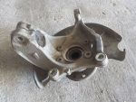 3C0407254F Поворотный кулак передний правый VOLKSWAGEN Passat B7 2011-2015
