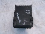 3C0937548 Блок предохранителей под капотом VOLKSWAGEN Passat B6 2005-2009