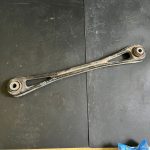 7L8501529A Рычаг задний поперечный VOLKSWAGEN Touareg 1 (7L) 2002-2010
