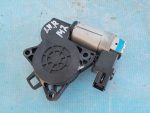 G22C5858X Моторчик стеклоподъемника задний левый MAZDA CX-7 2007-2012