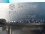 3C0121284 Дефлектор радиатора правый VOLKSWAGEN Passat B6 2005-2009