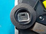 6904002161 Замок двери передней левой TOYOTA Avensis (T250) 2003-2008