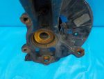 7L0407258A Поворотный кулак передний правый VOLKSWAGEN Touareg 1 (7L) 2002-2010