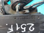4B0823480E Крюк замка капота Audi A6 (C5) 1997-2004