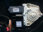 1K0959702K Стеклоподъемник передний левый VOLKSWAGEN Passat B6 2005-2009