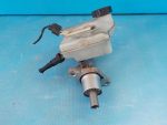 B3YL-43-40ZE Цилиндр тормозной главный MAZDA 3 (BK) 2003-2009