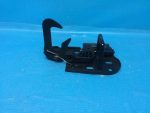 3C8823480 Крюк замка капота VOLKSWAGEN Passat B6 2005-2009