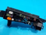 8274105030 Блок предохранителей под капотом TOYOTA Avensis (T250) 2003-2008