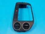 5M0858069NVAL Рамка магнитолы VOLKSWAGEN Golf 5 Plus 2005–2014