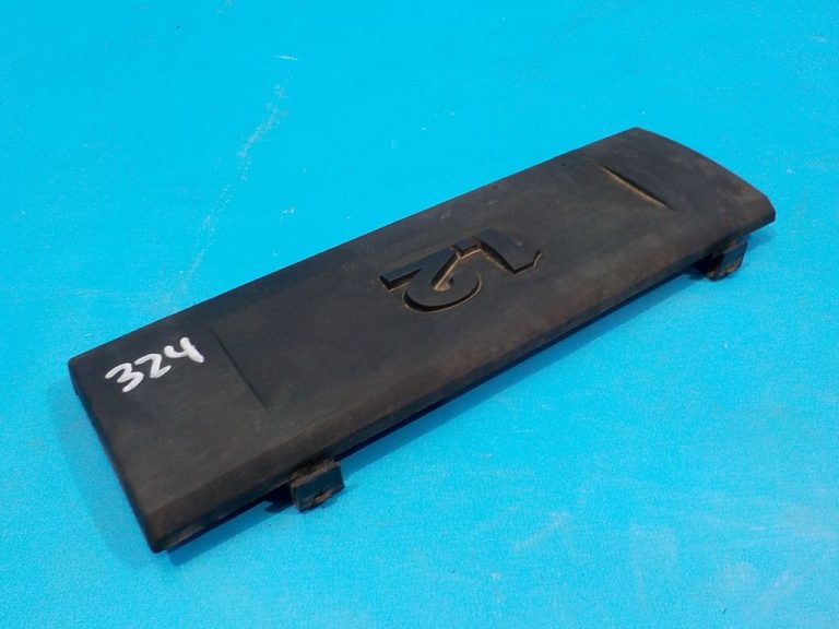 03E103929A Декоративная крышка двигателя SKODA Fabia 2007-2015 03E103929A Декоративная крышка двигателя SKODA Fabia 2007-2015