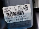 3C5839461J Стеклоподъемник задний левый VOLKSWAGEN Passat B6 2005-2009