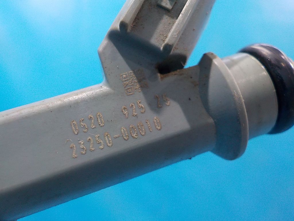 2320909030 Топливная форсунка TOYOTA Aygo 2005-2014 2320909030 Топливная форсунка TOYOTA Aygo 2005-2014