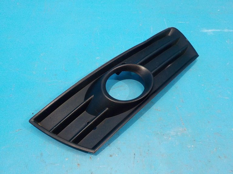 3C8853665C Решетка переднего бампера левая VOLKSWAGEN Passat CC 2008-2018 3C8853665C Решетка переднего бампера левая VOLKSWAGEN Passat CC 2008-2018