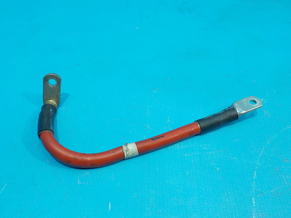 000038473 Провод к блоку предохранителей OPEL Astra J 2010-2017 000038473 Провод к блоку предохранителей OPEL Astra J 2010-2017