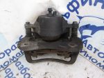 581302E500 Тормозной суппорт передний правый Hyundai Tucson 2004-2010