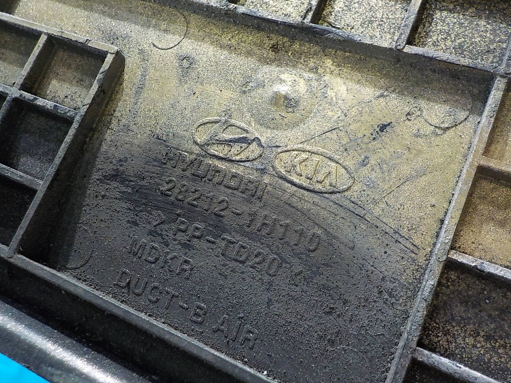 282121H110 Воздухозаборник KIA Ceed (ED) 2007-2012 282121H110 Воздухозаборник KIA Ceed (ED) 2007-2012