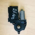 3D1959793A Моторчик стеклоподъёмника передний левый VOLKSWAGEN Touareg 1 (7L) 2002-2010