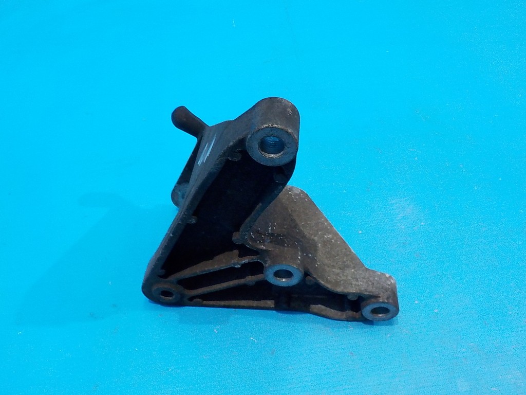 13248664 Кронштейн двигателя задний OPEL Astra J GTC 2010-2017 13248664 Кронштейн двигателя задний OPEL Astra J GTC 2010-2017