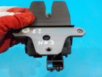 1570448 Замок багажника Ford Kuga 1 2008-2012