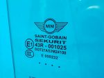 51337168064 Стекло двери передней правой Mini Cooper Clubman R55 2007-2014