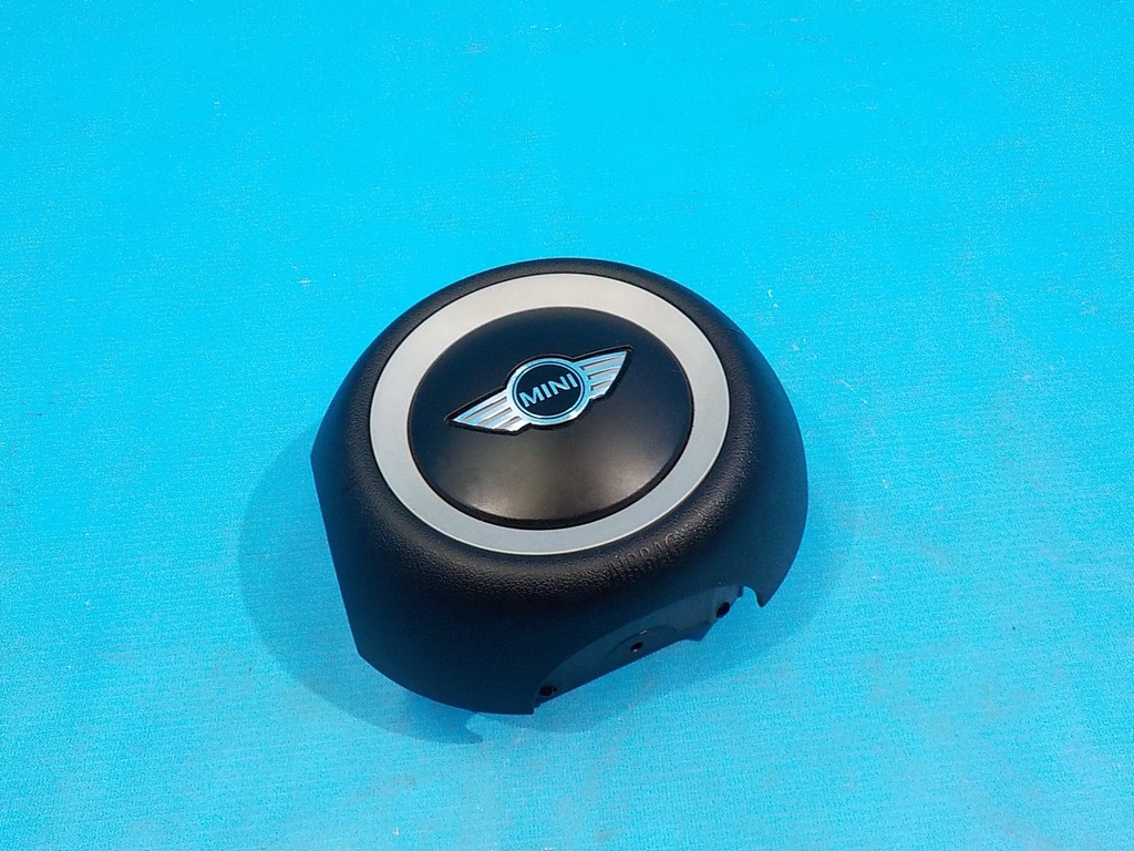 32302757665 Подушка безопасности водителя Mini Cooper Clubman R55 2007-2014 32302757665 Подушка безопасности водителя Mini Cooper Clubman R55 2007-2014